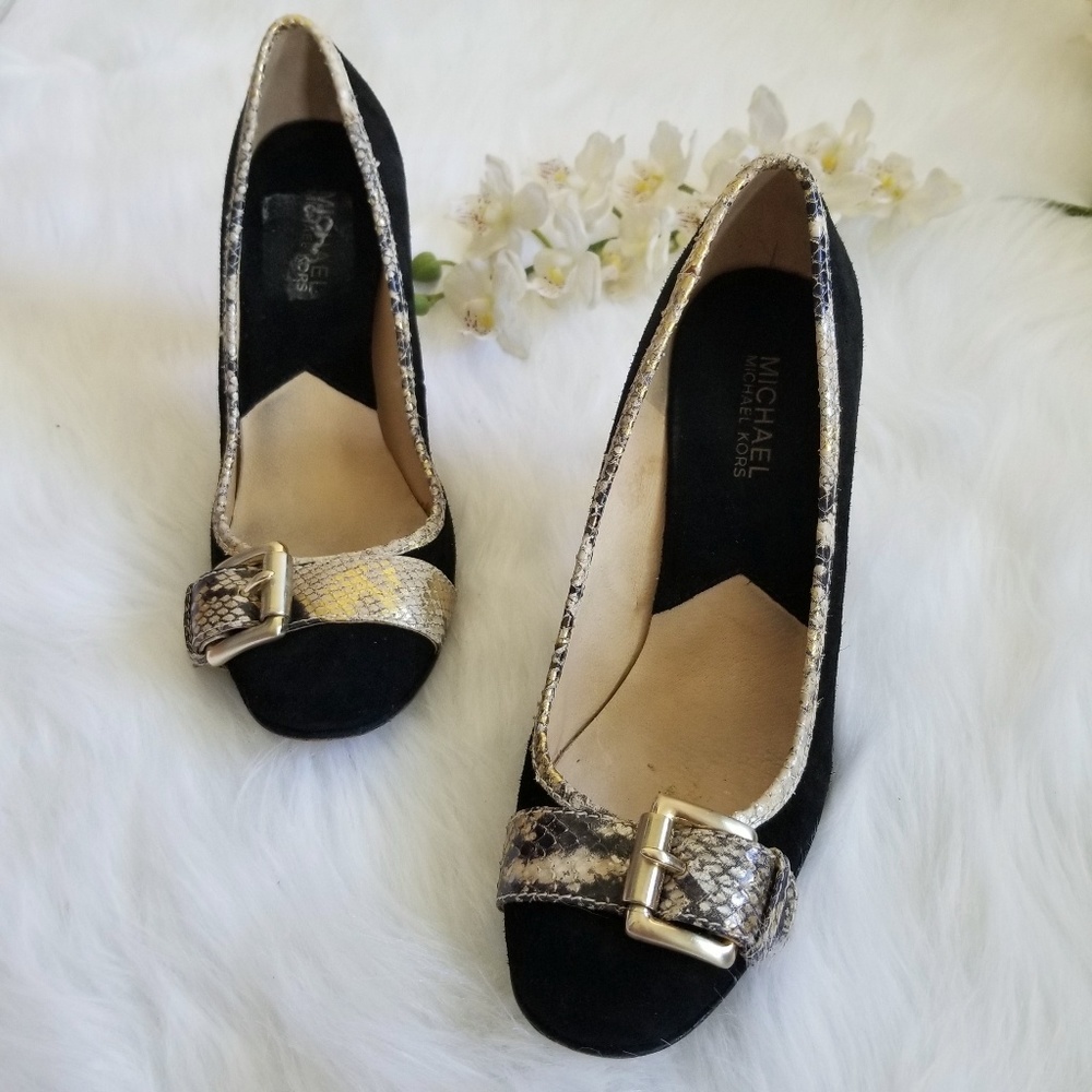 Michael Michael Kors Pumps - Picture 1 of 8